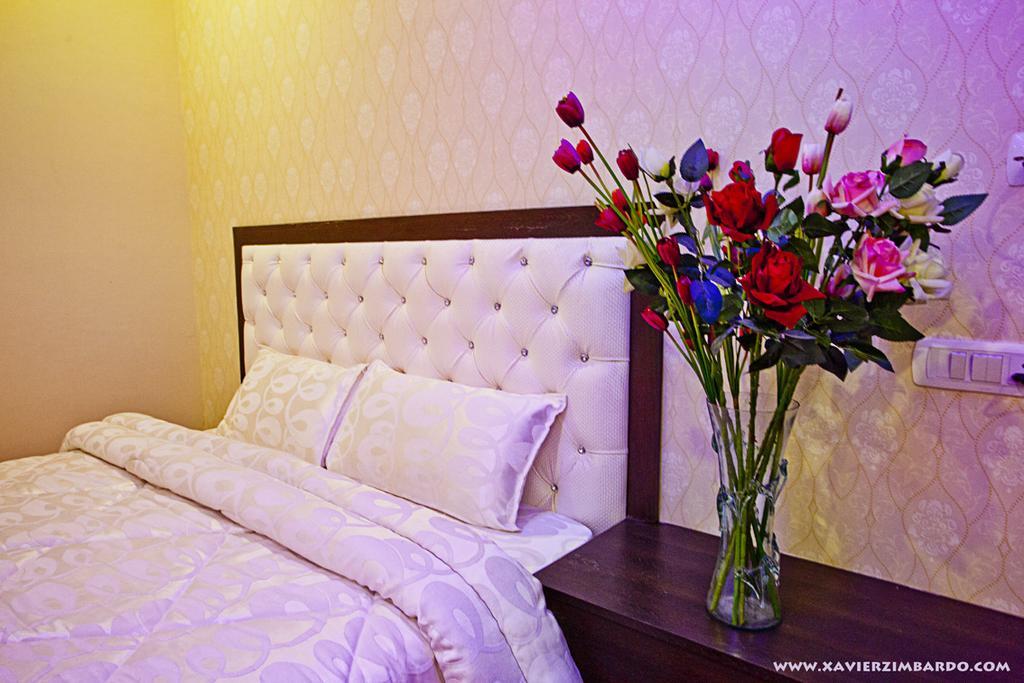 Hotel Krishna International Vrindāvan Екстериор снимка