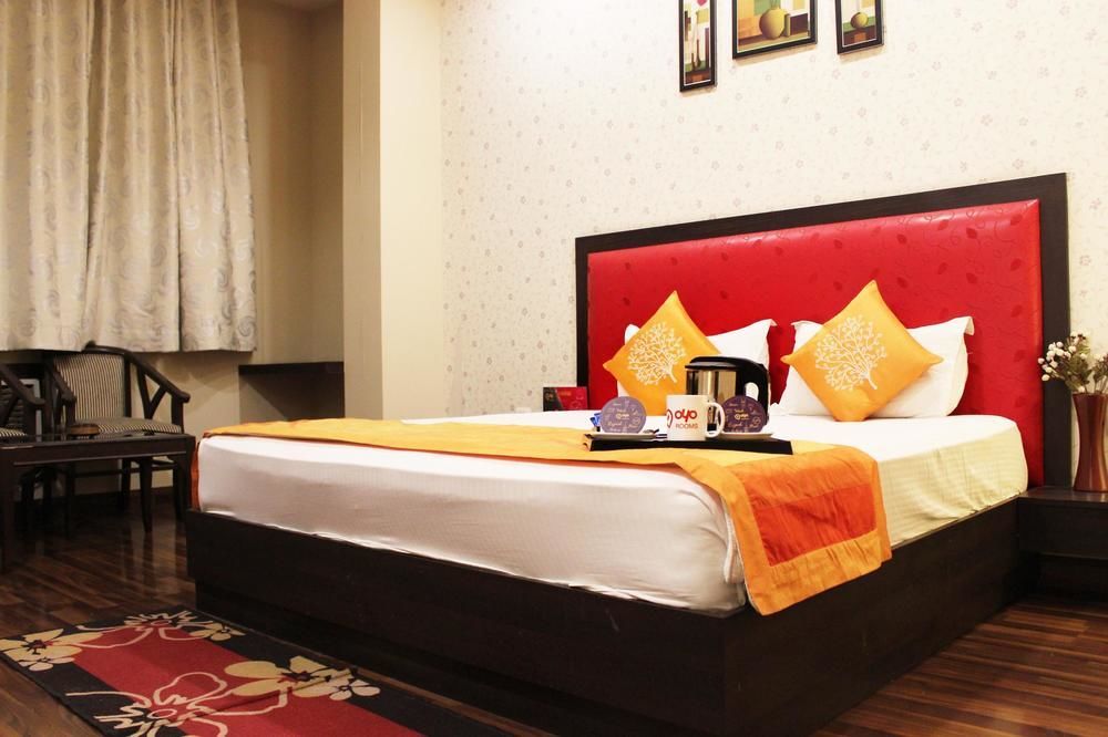 Hotel Krishna International Vrindāvan Екстериор снимка